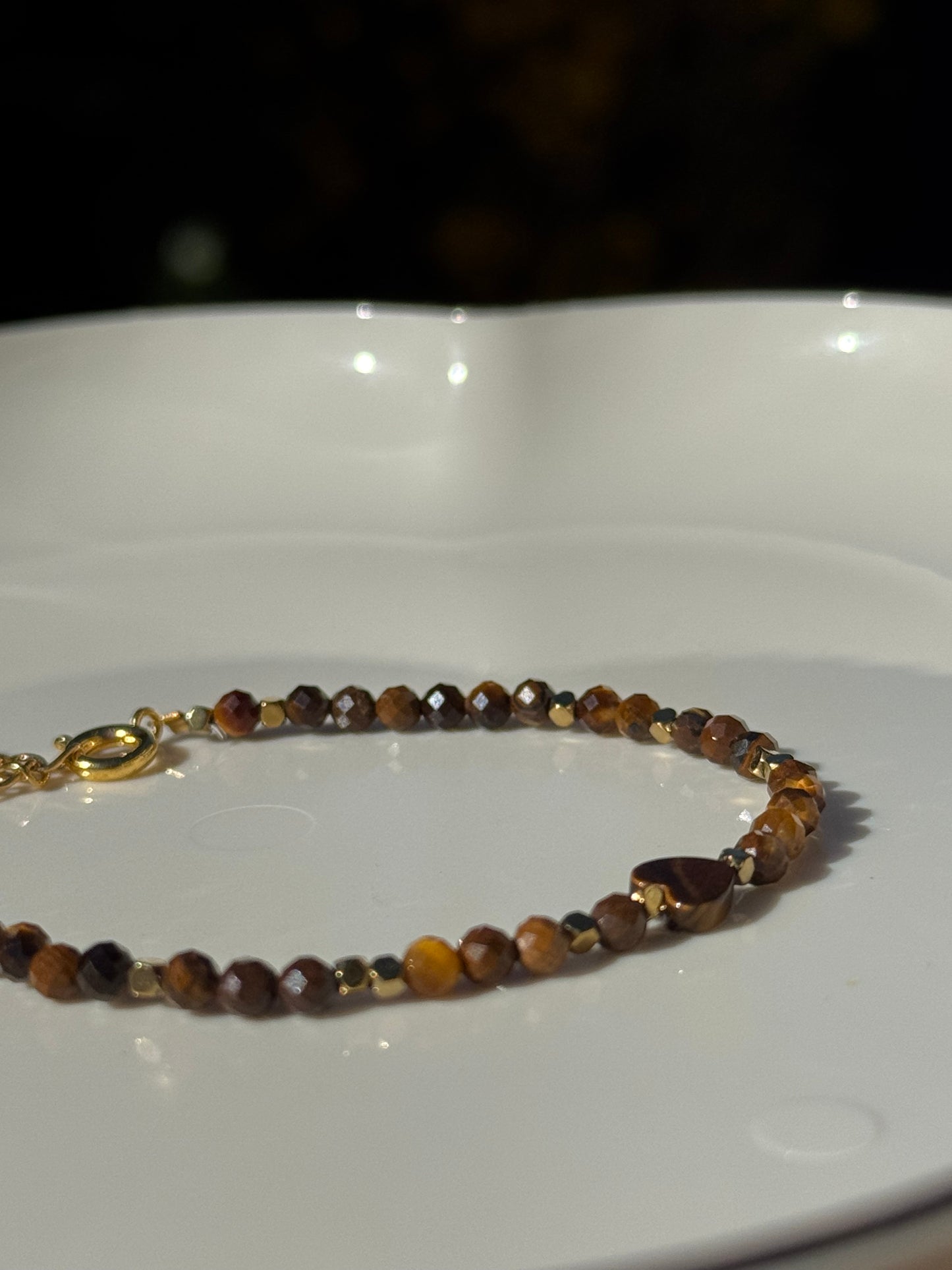 Bracelet fin œil de tigre fait main