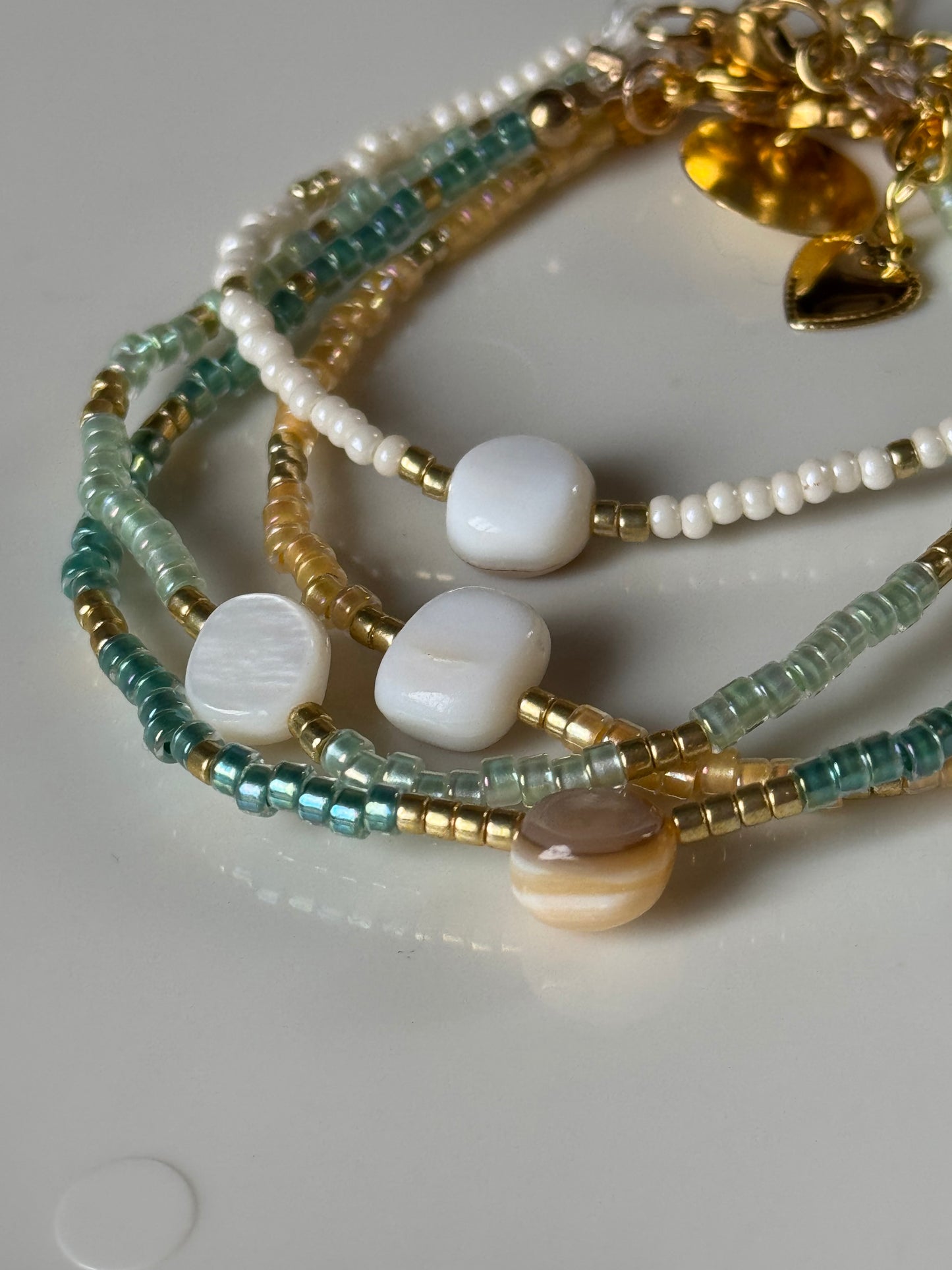 Bracelet fin nacré fait main