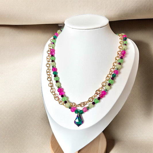 Collier fait main double rangée vert et fushia