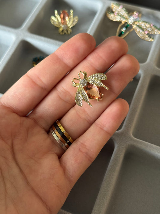 Broche scintillante ✨