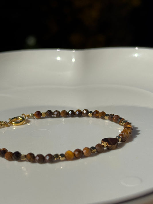 Bracelet fin œil de tigre fait main