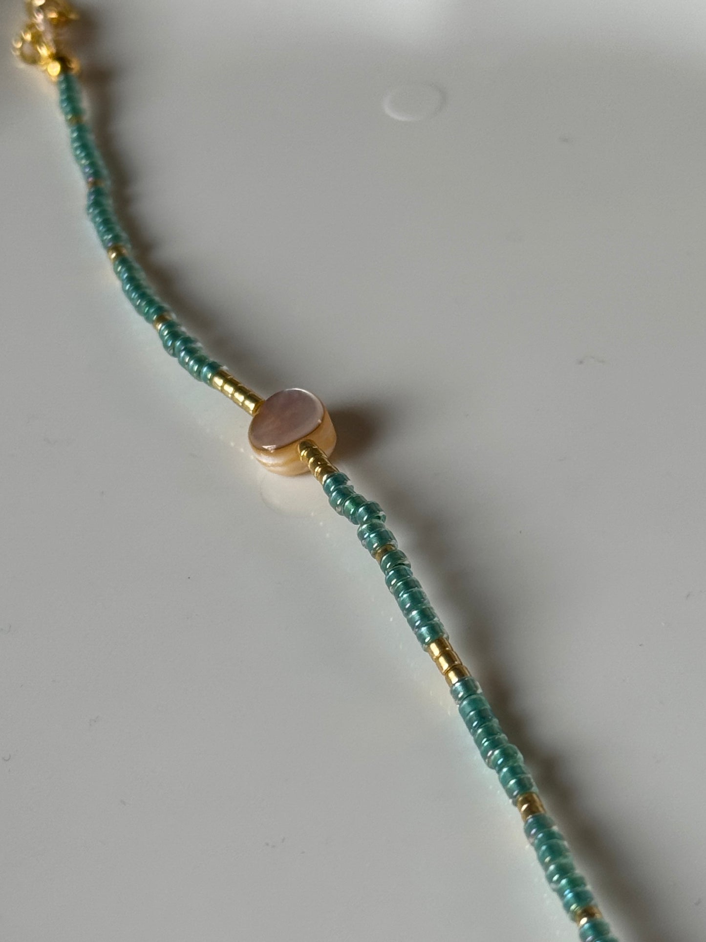 Bracelet fin nacré fait main